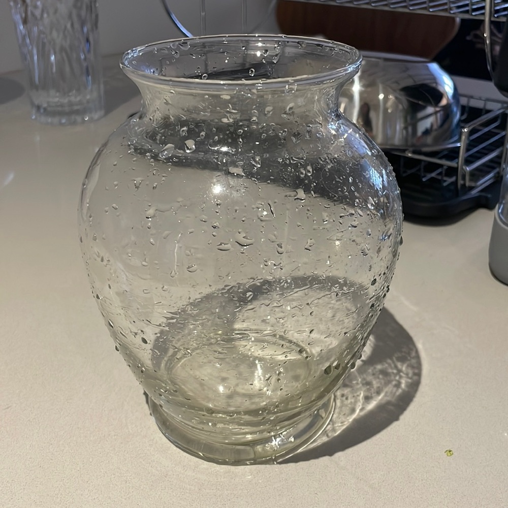 Glass vase